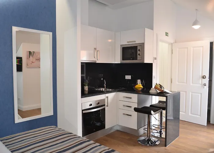 Edificio Charles 303 Apartamento *