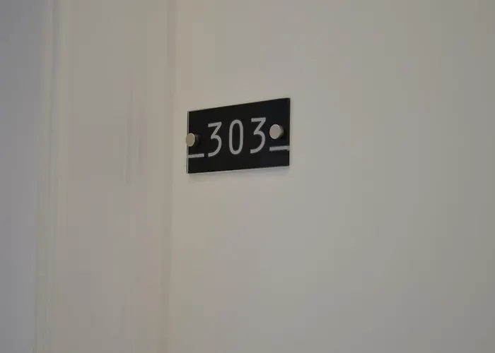 Edificio Charles 303 Apartamento