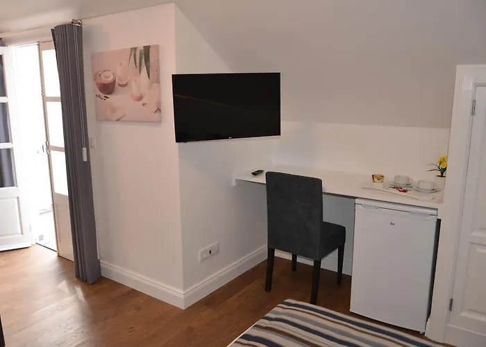 Edificio Charles 303 Apartment *